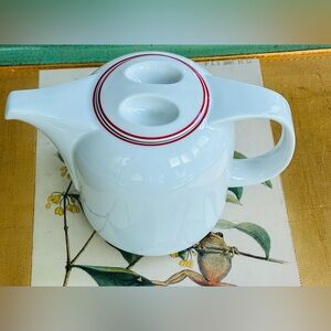Arzberg 5120-48 Red Band Porcelain Teapot Germany in New Like condition